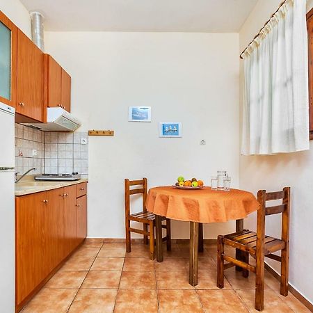 Xenios Loutra Village Karnagio Kültér fotó