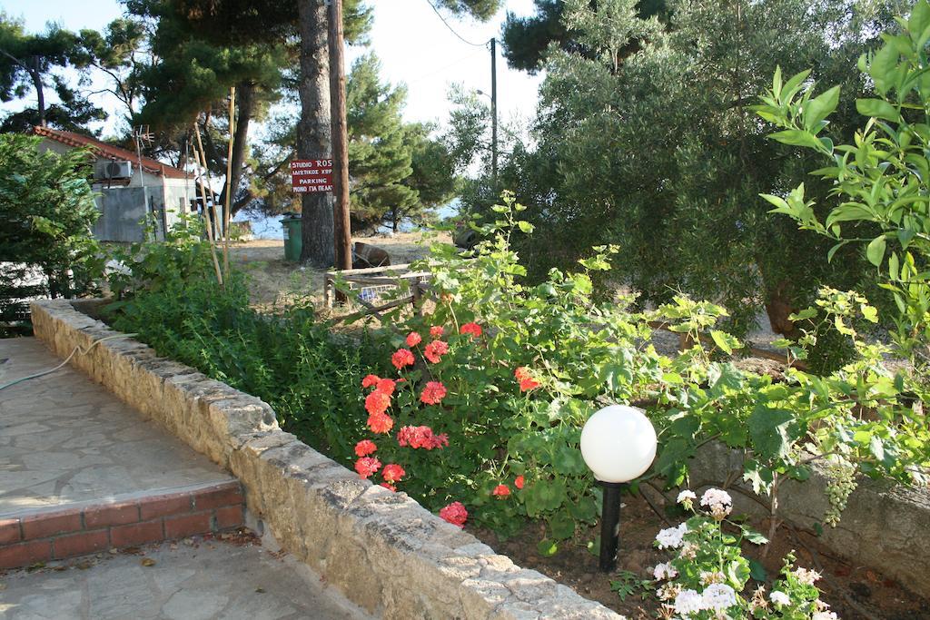 Xenios Loutra Village Karnagio Kültér fotó