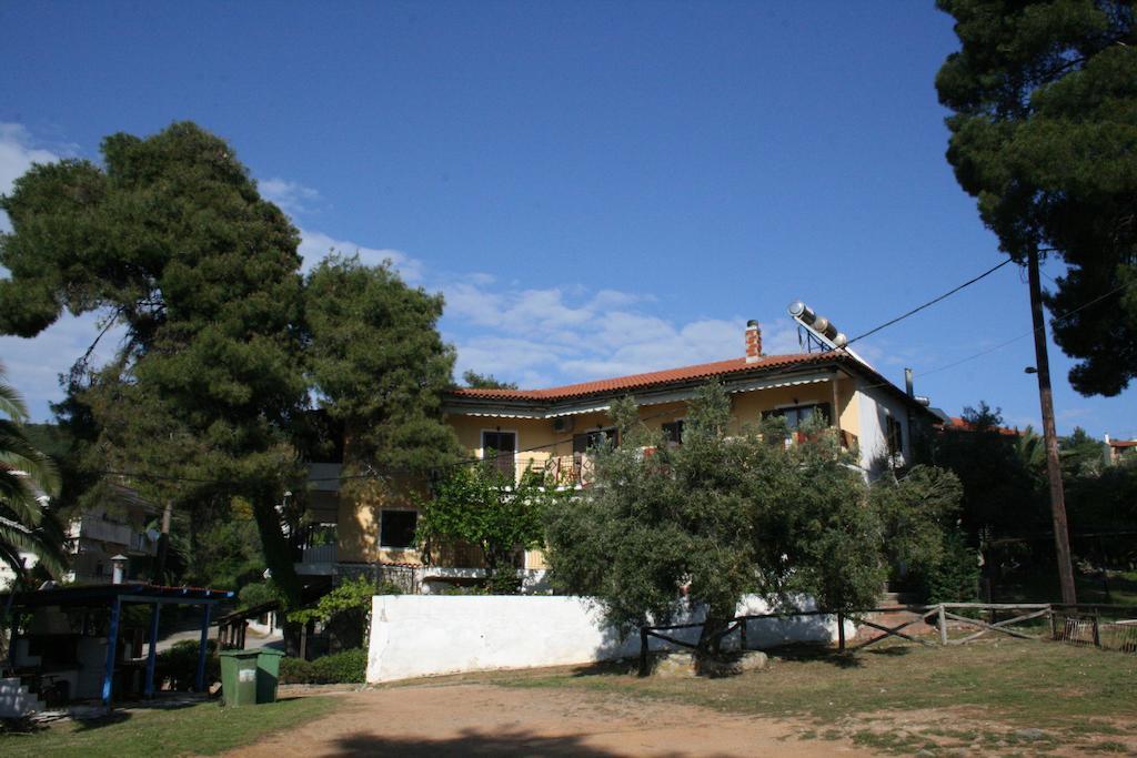Xenios Loutra Village Karnagio Kültér fotó